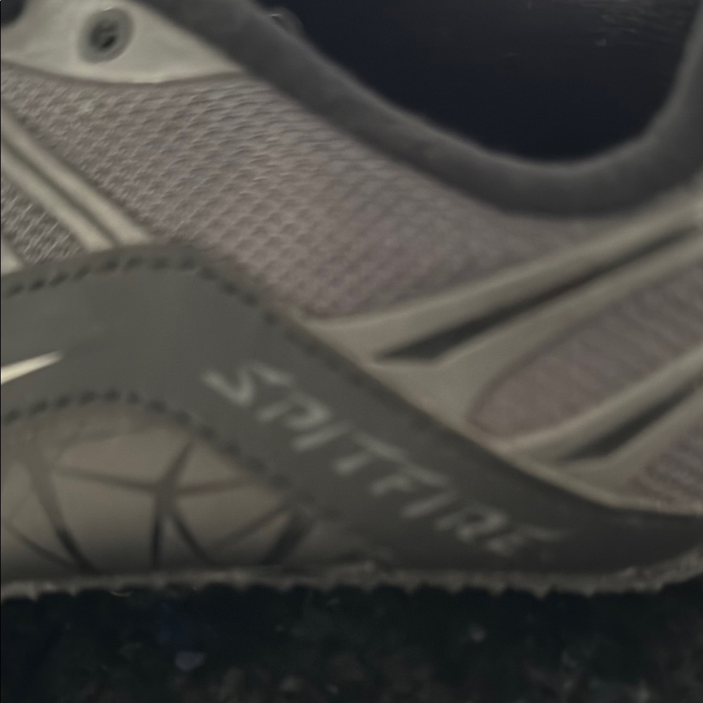 Saucony Men's Black Running Shoes - Picture 2 of 5